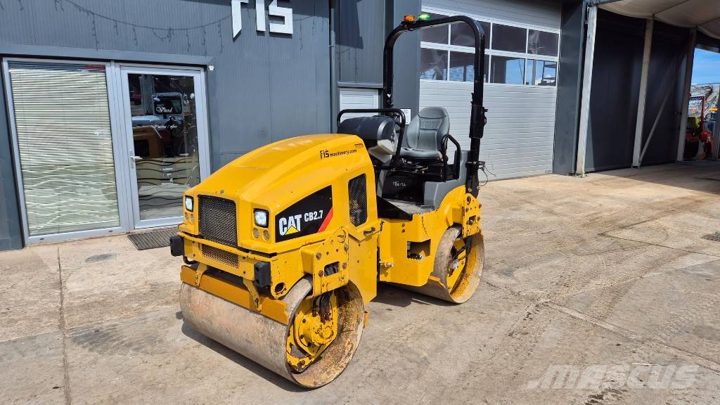 CAT CB 2.7 - 2018 YEAR - 800 HOURS Dvojni valjarji