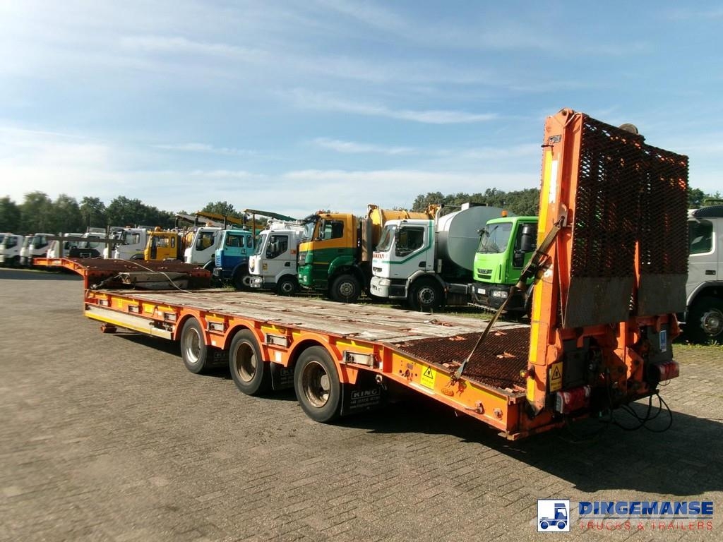 King 3-axle semi-lowbed trailer 44T + ramps Semirimorchi Ribassati
