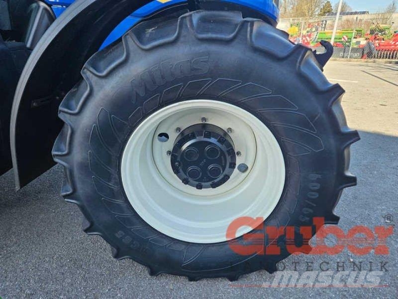 New Holland T7.270 AC 農業機械 -　その他