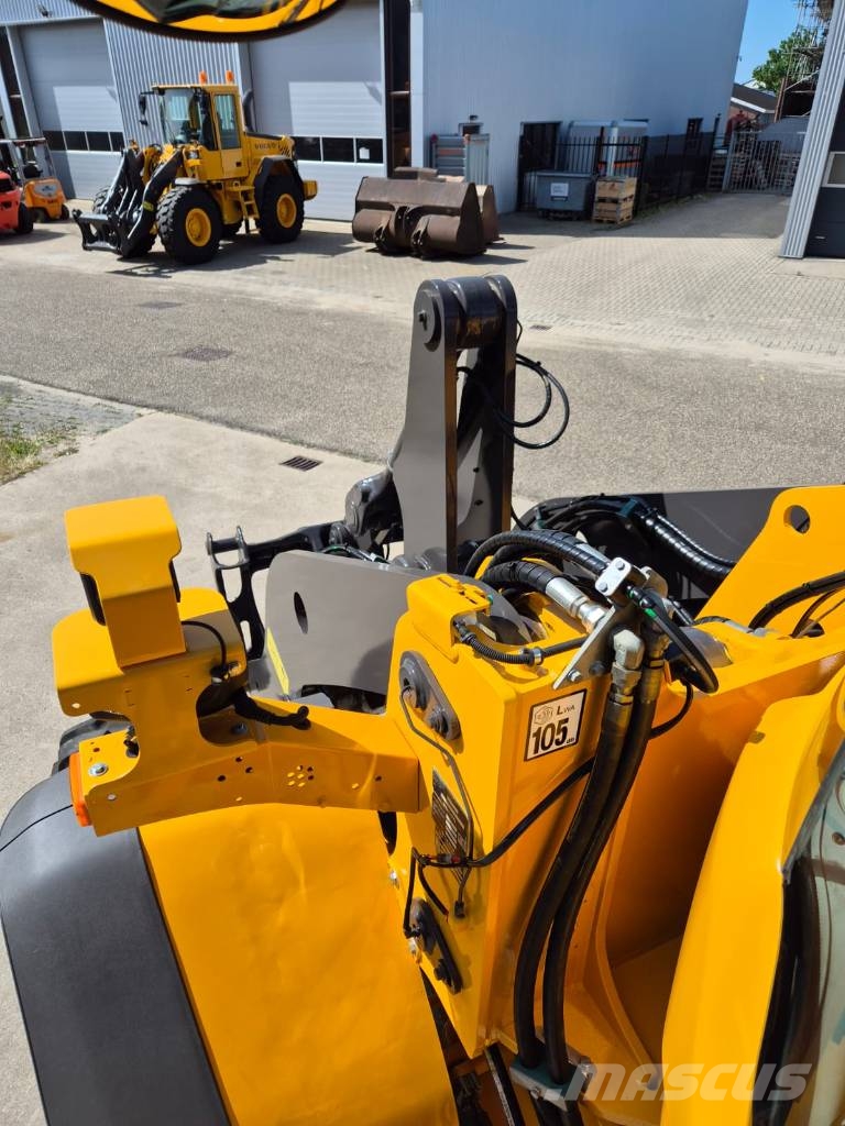 Volvo L90F NEW PAINT Kolesové nakladače