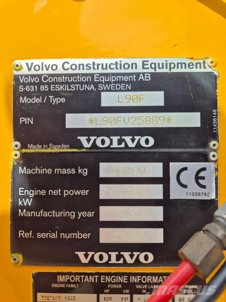 Volvo L90F NEW PAINT Kolesové nakladače