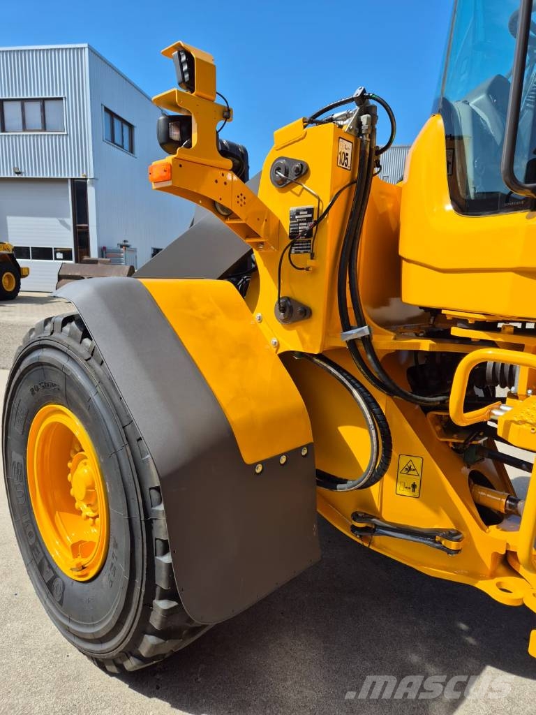 Volvo L90F NEW PAINT Kolesové nakladače