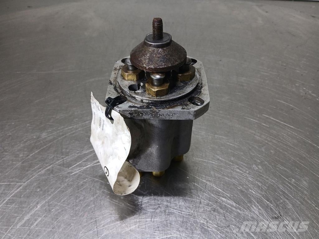 Schaeff SKS661-David Brown PRSVC-Servo valve/Servoventil Гидравлическая система