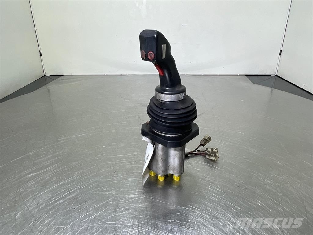 Schaeff SKS661-David Brown-Servo valve/Joystick Hidráulicos