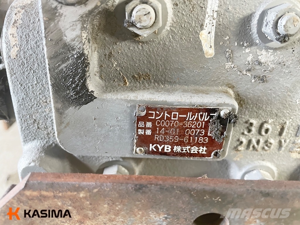 Kubota U55-4 Hydraulic Distributor 液压
