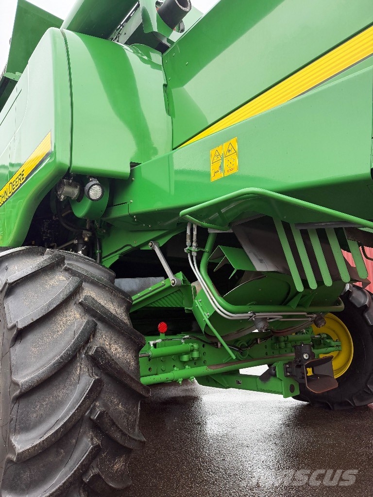 John Deere T 660 i Kombajni
