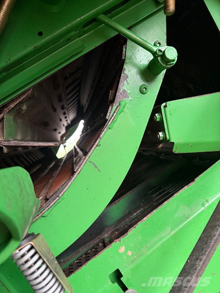 John Deere T 660 i Kombajni
