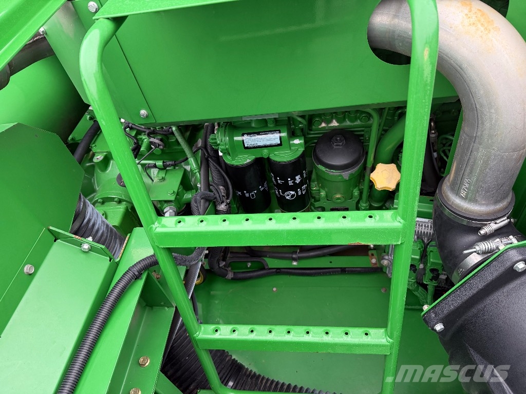 John Deere T 660 i Kombajni