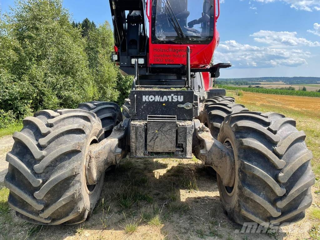 Komatsu 931XC Харвестери