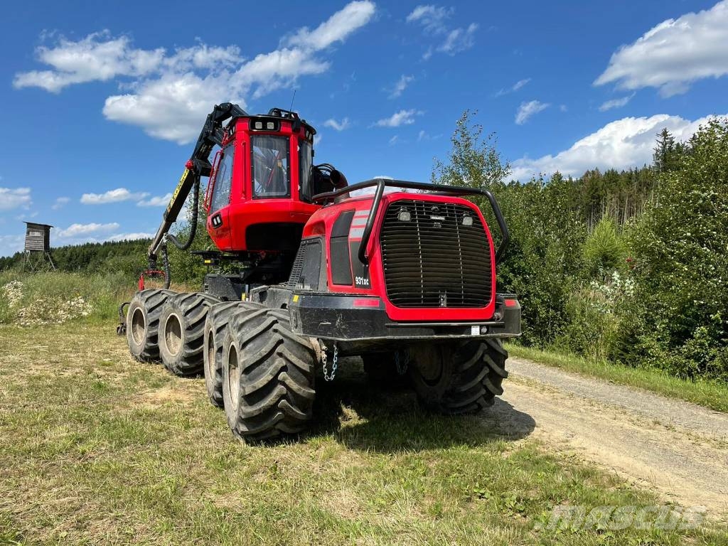Komatsu 931XC Харвестери