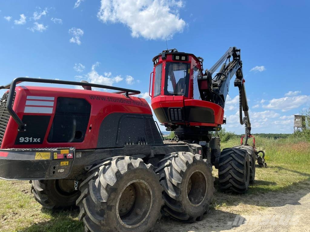 Komatsu 931XC Харвестери