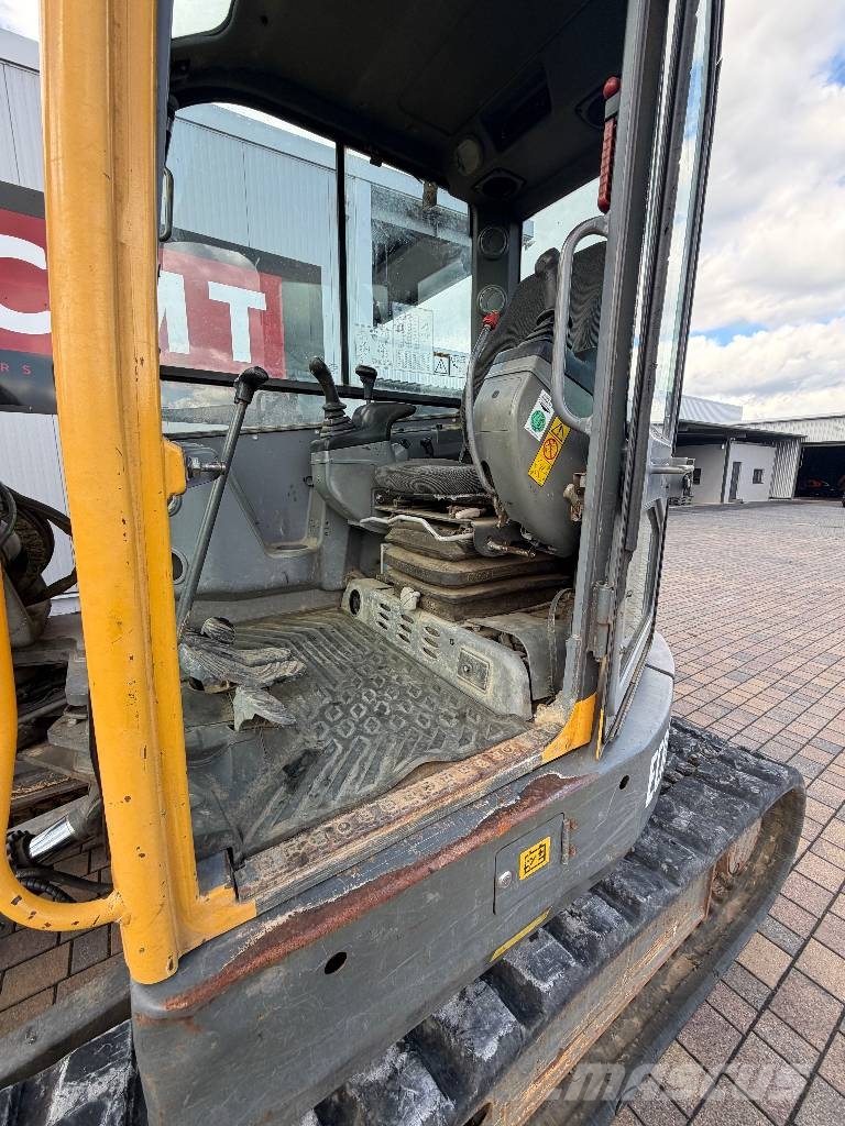 Volvo ECR88*2005*11.821BH*2xLöffel*HS08 Midi bagri 7t – 12t