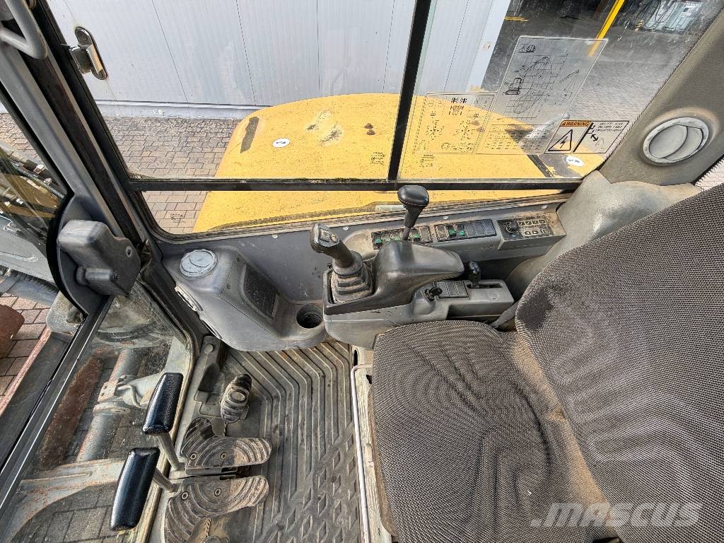 Volvo ECR88*2005*11.821BH*2xLöffel*HS08 Midi bagri 7t – 12t