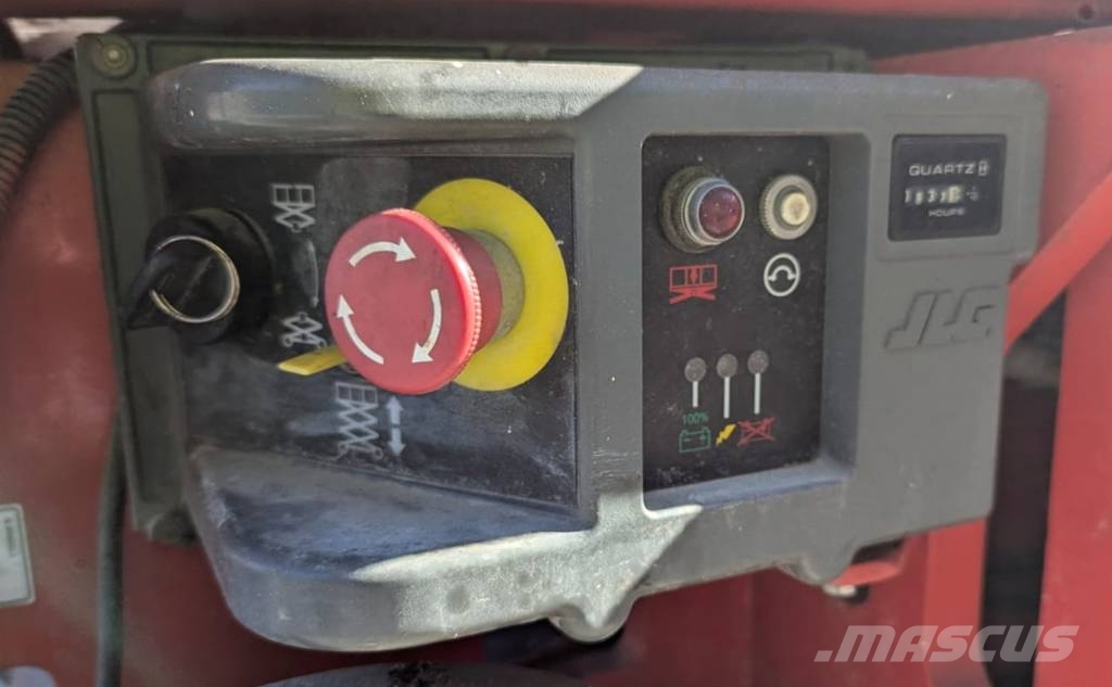 JLG 1930ES Makasli platformlar