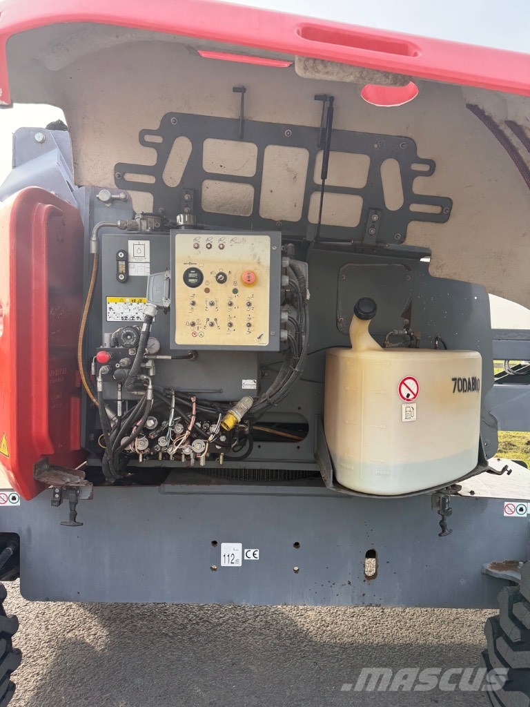 SkyJack 63AJ Körüklü personel platformları