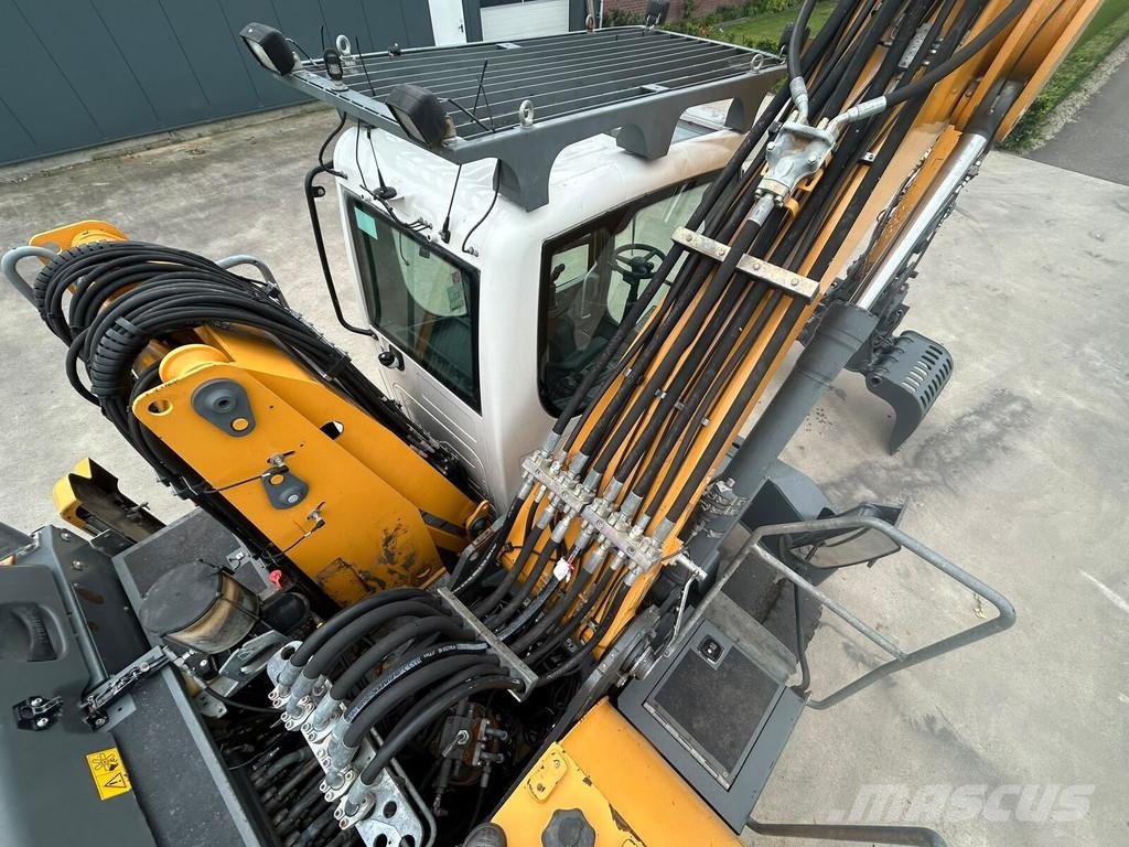 Liebherr LH24 Koparki przeładunkowe