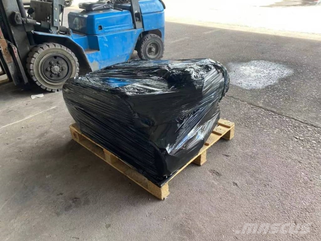 CAT 305.5E2 Rubber tracks 400WX76LX72.5 유압식 기계