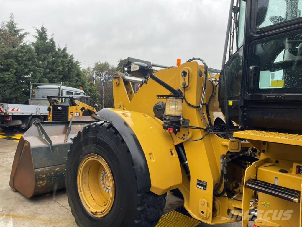 CAT 930 K Колесни товарачи