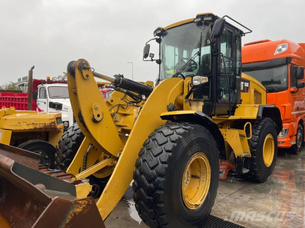 CAT 930 K Колесни товарачи