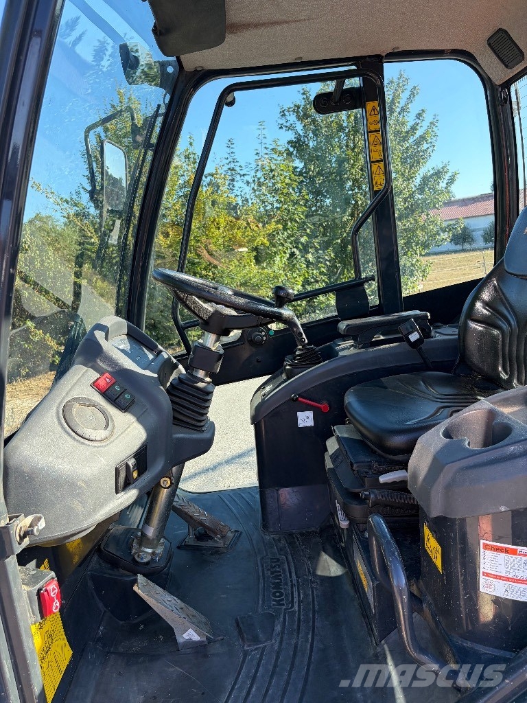 Komatsu WA 70-7 Cargadoras sobre ruedas