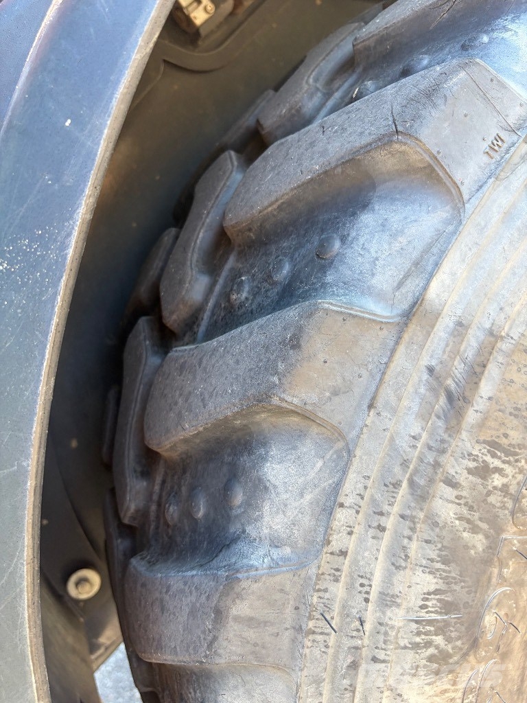 Komatsu WA 70-7 Cargadoras sobre ruedas