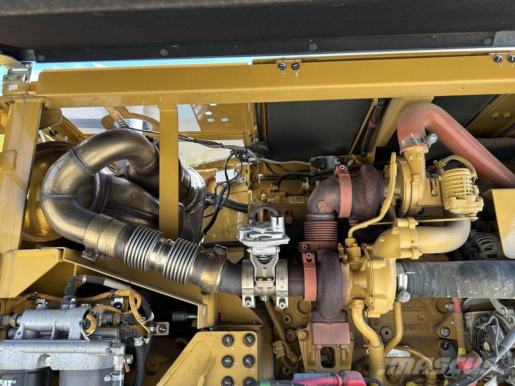 CAT M318-07 Wielgraafmachines