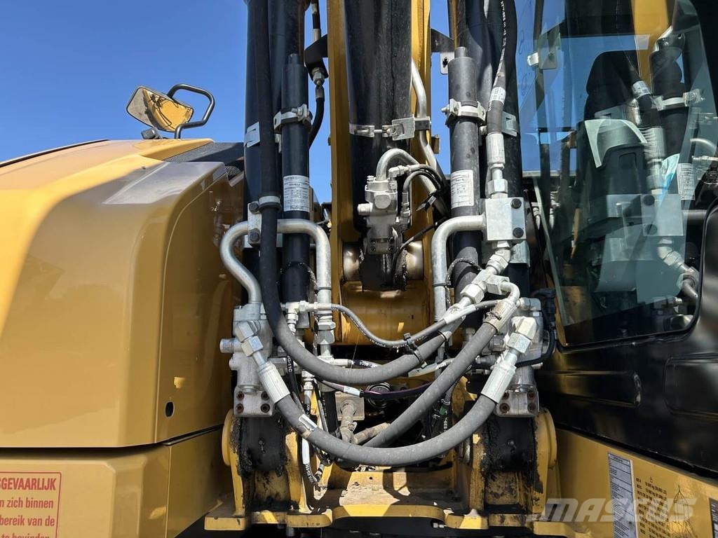 CAT M318-07 Wielgraafmachines
