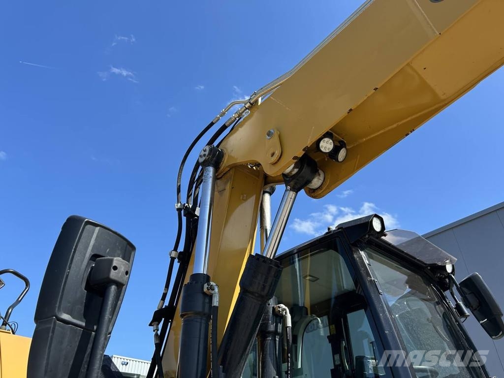 CAT M318-07 Wielgraafmachines