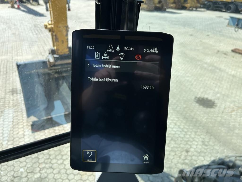 CAT M318-07 Wielgraafmachines