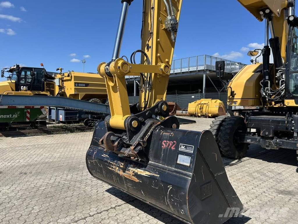 CAT M318-07 Wielgraafmachines