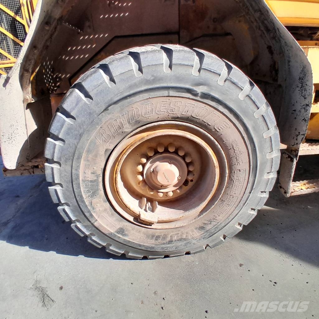 Volvo L 90 F Radlader