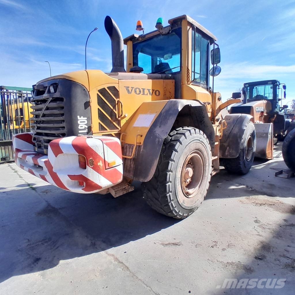 Volvo L 90 F Radlader