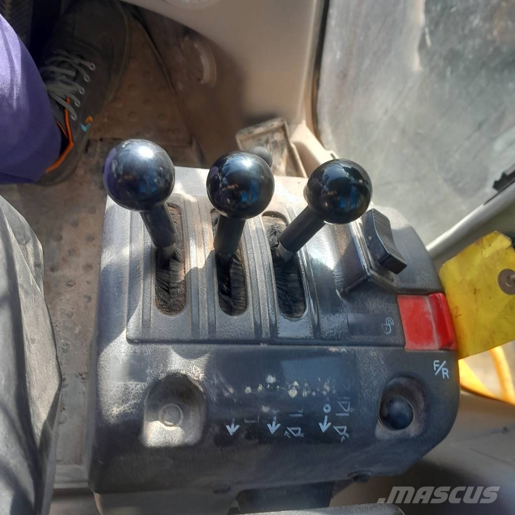 Volvo L 90 F Radlader