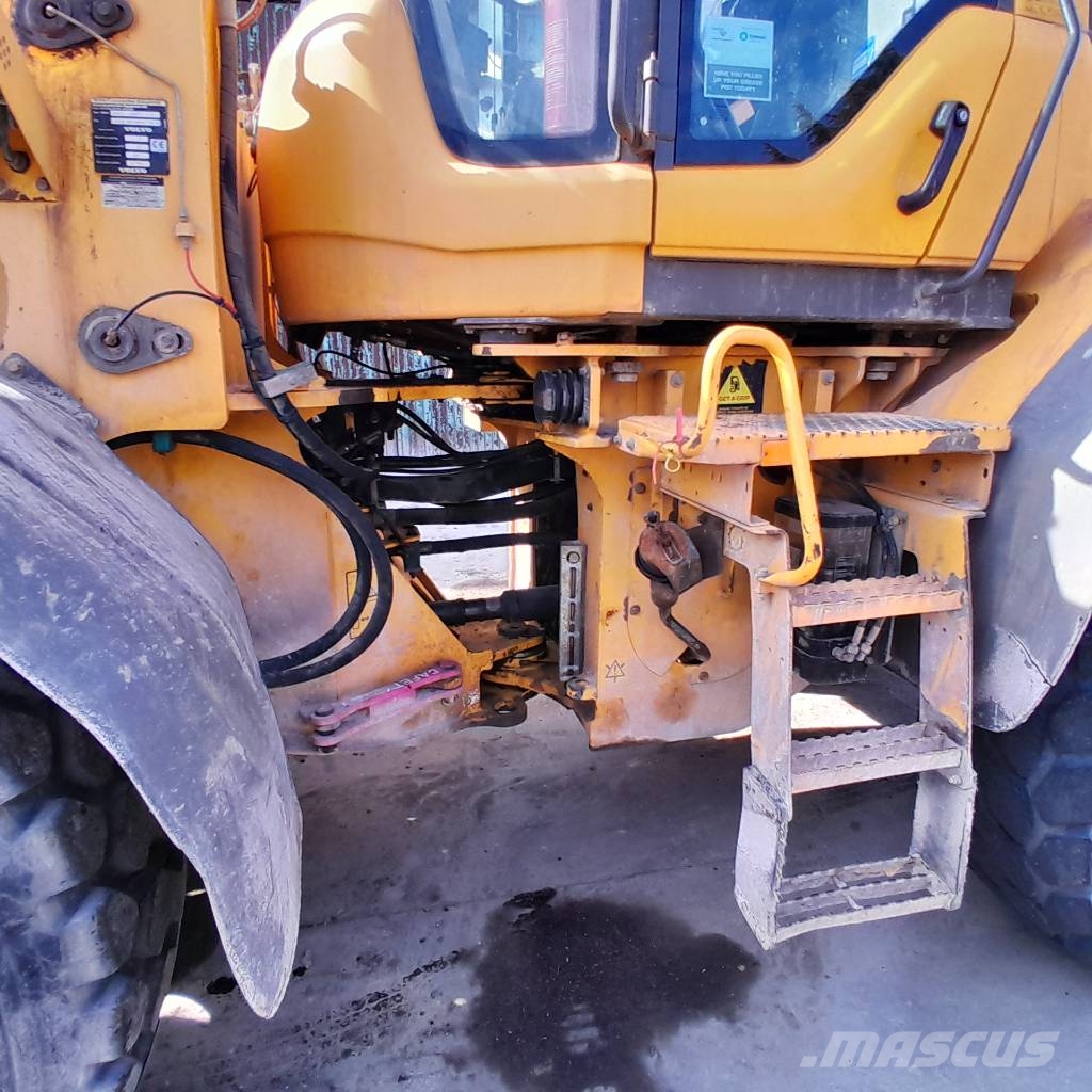 Volvo L 90 F Radlader