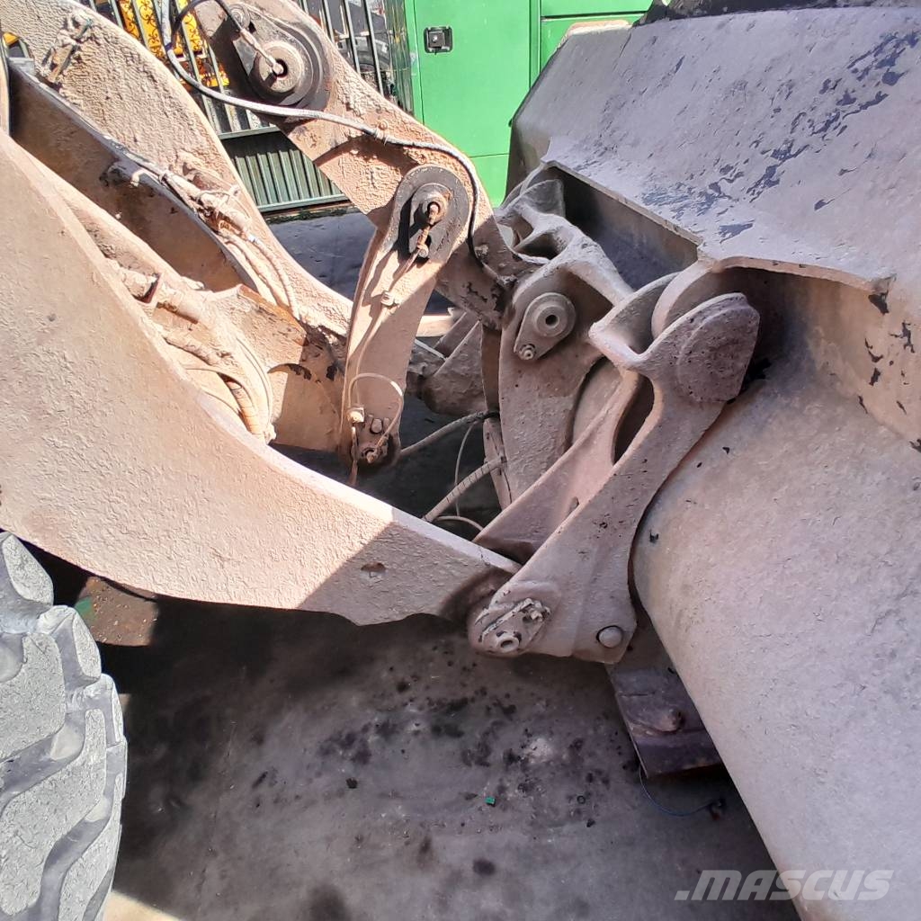 Volvo L 90 F Radlader