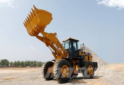 CAT 668D 輪胎式裝載機