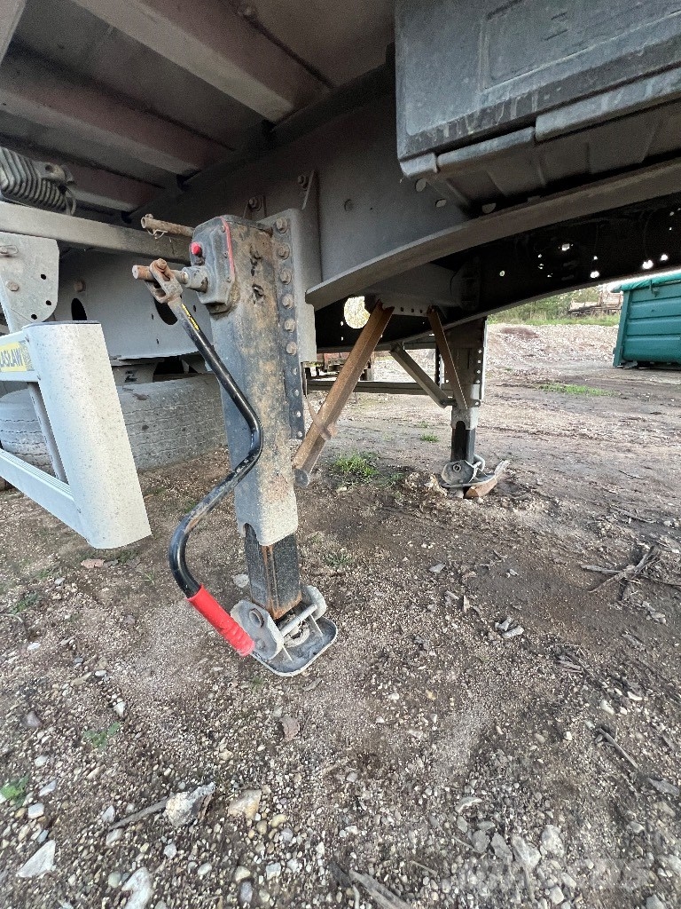 Zaslaw 50m3 Tipper semi-trailers
