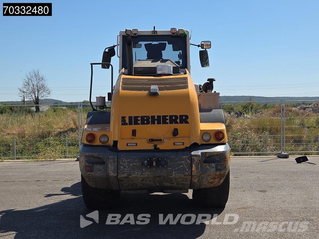 Liebherr L542 لوادر بعجل