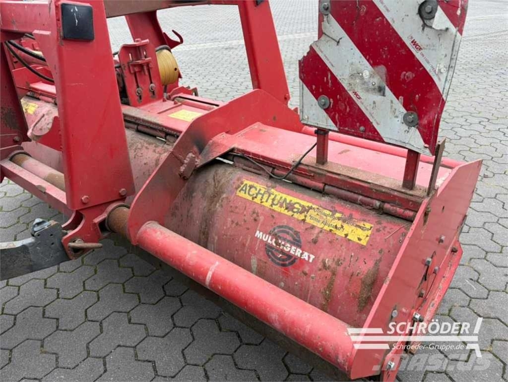 Sauerburger PEGASUS 8000 + WM 3000 HF Mulcher