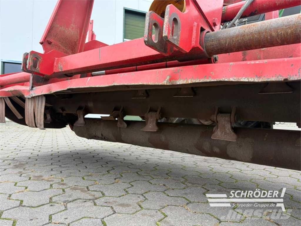 Sauerburger PEGASUS 8000 + WM 3000 HF Mulcher