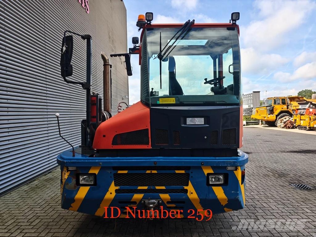 Kalmar TRL 618 i 4x4 20 Pieces! Terminalivedukid