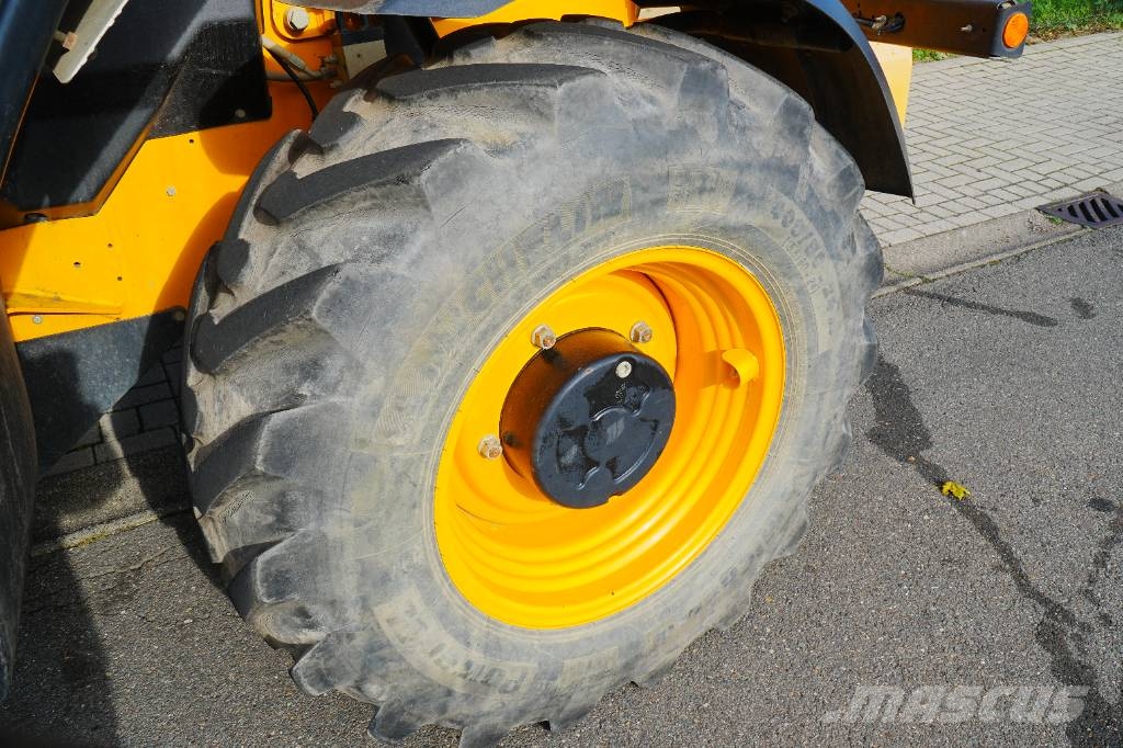 JCB 540-180 | 2018 | Hydraulic Forks | Remote Control Teleskopski viličari
