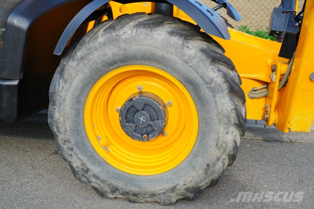 JCB 540 P180 | 2018 | Hydraulic Fork Positioner Teleskopski viljuškari