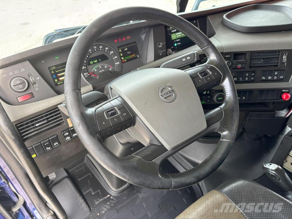 Volvo FH 540 6x4 RETARDER / TANDEM AXLE LIFT / BOX L=470 شاحنات قلابة