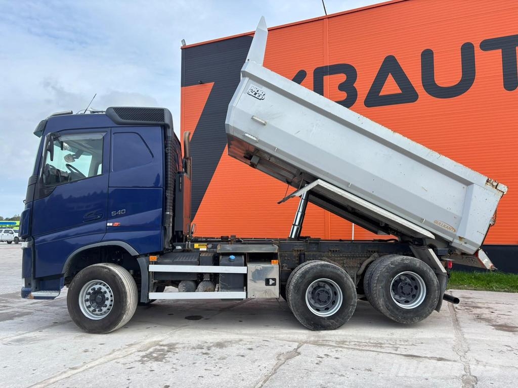 Volvo FH 540 6x4 RETARDER / TANDEM AXLE LIFT / BOX L=470 شاحنات قلابة