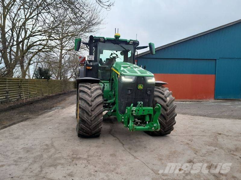 John Deere 8R 310 Trattori