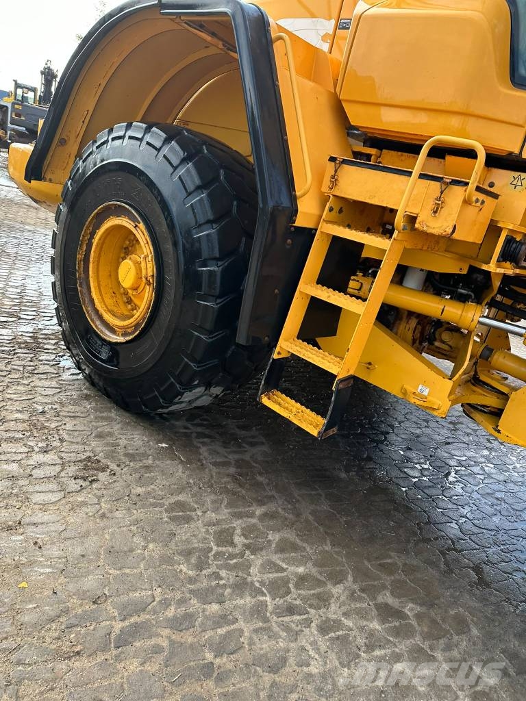 Volvo L180F Cargadoras sobre ruedas