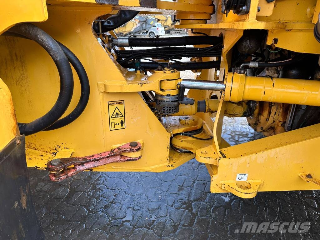 Volvo L180F Cargadoras sobre ruedas