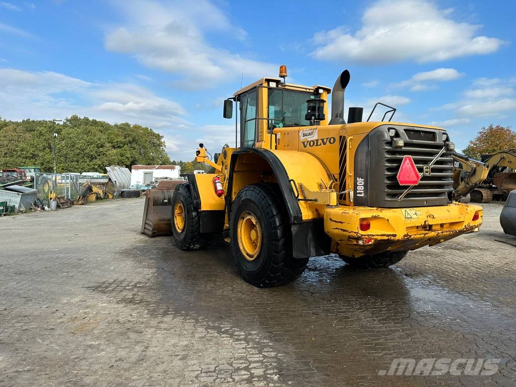 Volvo L180F Cargadoras sobre ruedas