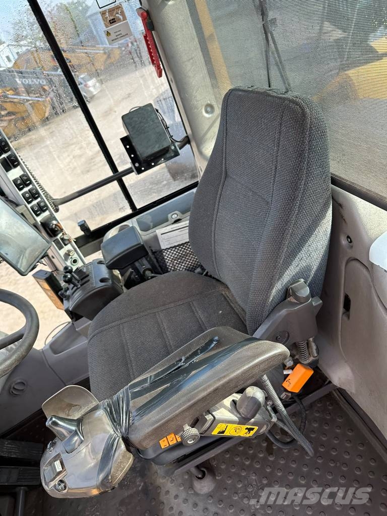 Volvo L180F Cargadoras sobre ruedas